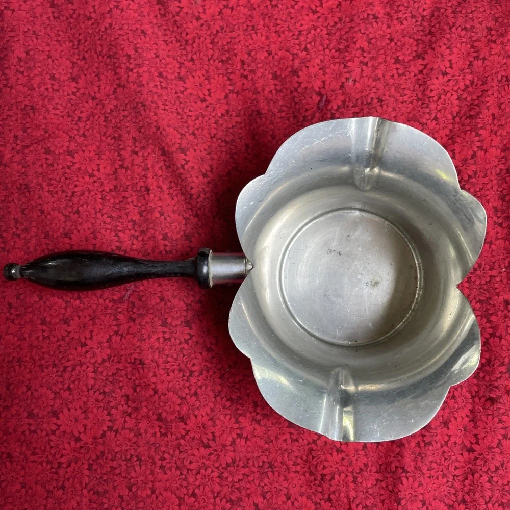 Queen Art Lotus Flower Gravy Boat‎ No. 105 Handmade Danish Quality Pewter